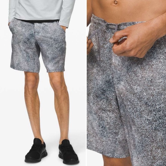 Lululemon Pace Breaker Shorts 9" Gray White Pull On Casual Athleisure Athletic L - Picture 1 of 11
